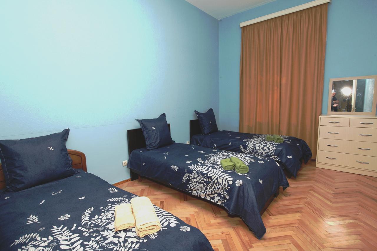 Apartment At Stalin House Tbilisi Exterior photo